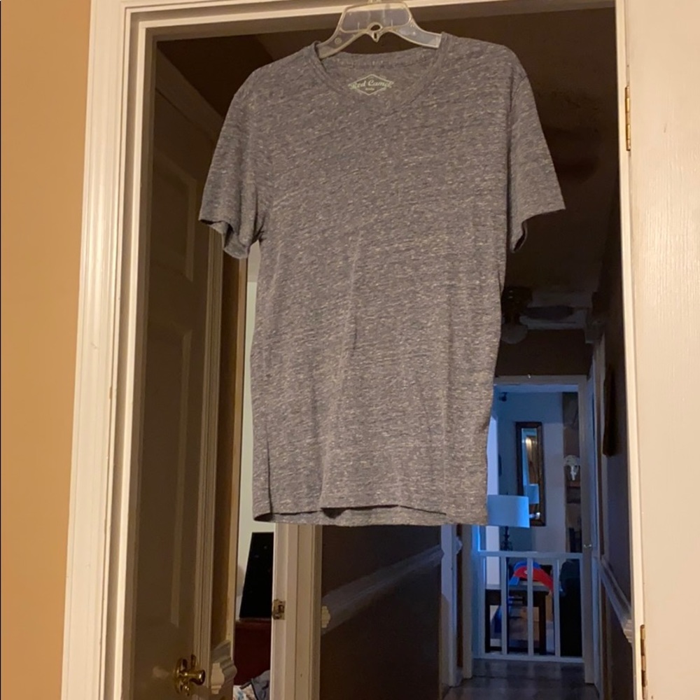 Men’s v neck